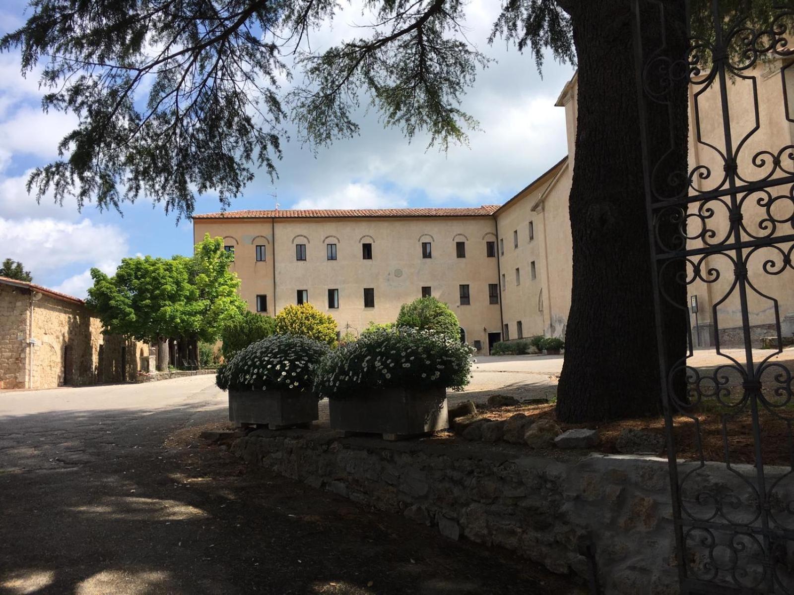 Casa Mater Ecclesiae Hotel Massa Marittima Exterior photo